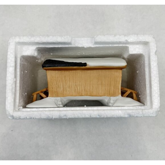 Vintage Department 56 Heritage Village Covered Wooden Bridge 5" Porcelain 6531-5 - Picture 13 of 15